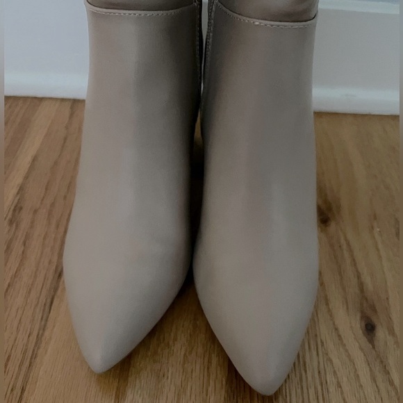 New Journee Collection Landree Wide Calf Boot - Picture 11 of 15